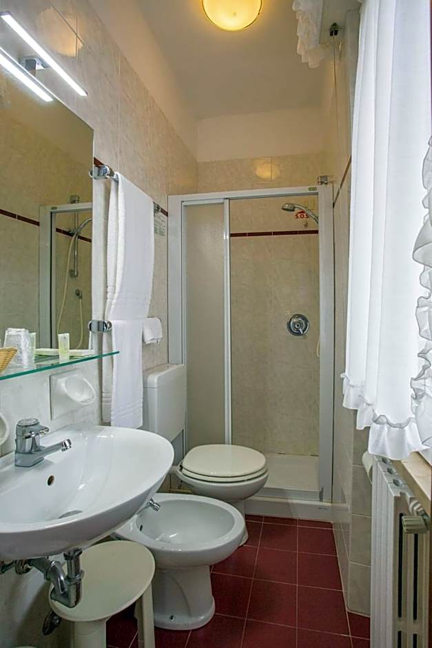 Hotel Benacus