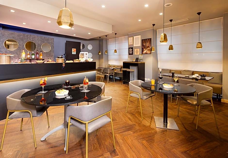 Holiday Inn Milan Garibaldi Station By IHG