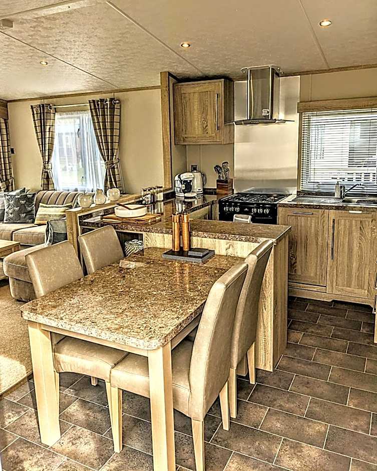 Tattershall Lakes - Merlin Point