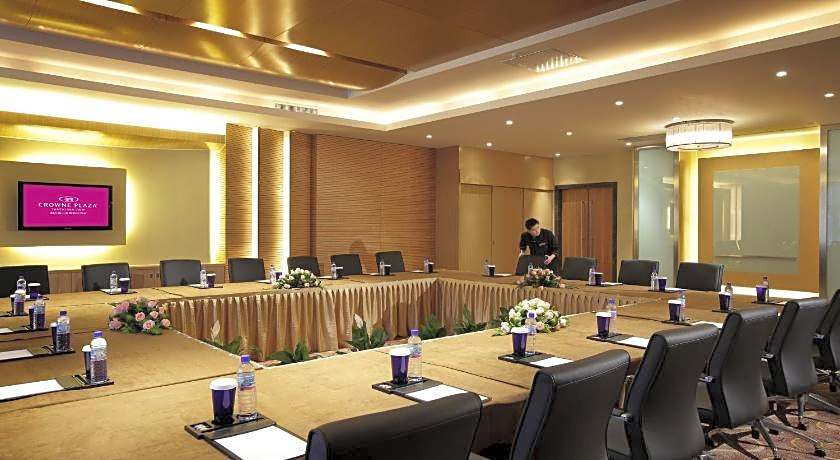 Crowne Plaza Yantai Sea View By IHG