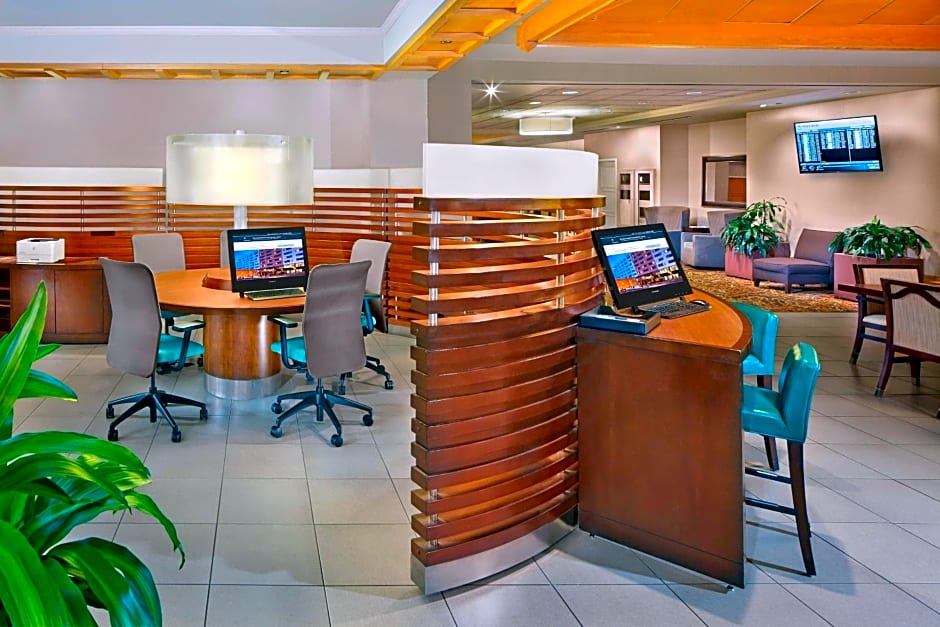 Sheraton Hartford Hotel at Bradley Airport