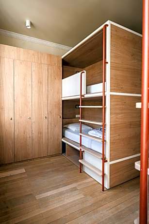 8-Bed Mixed Dormitory Room