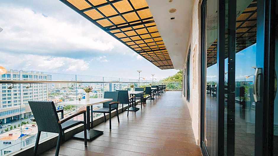 Kings Hotel Nagoya Batam