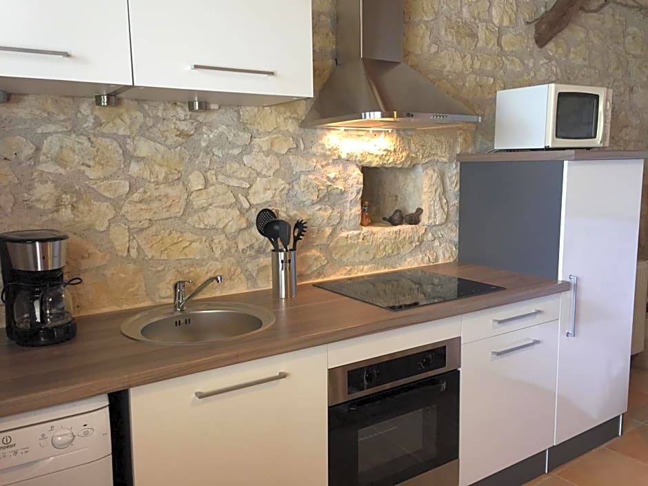 Le Mas Des Papillons chambre d'hôtes B&B