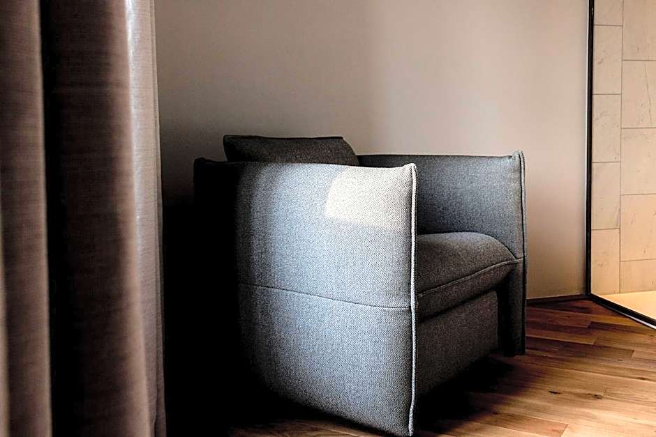 Kai 36 - Hotel zwischen Fels und Fluss