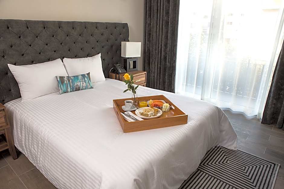 Suites Río Elba