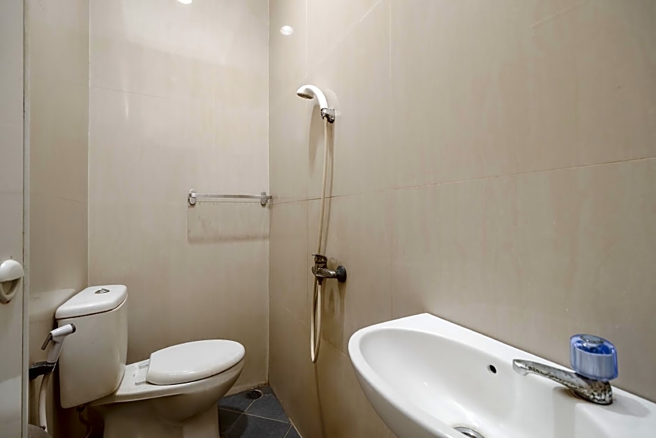 RedDoorz Syariah near Universitas Bengkulu