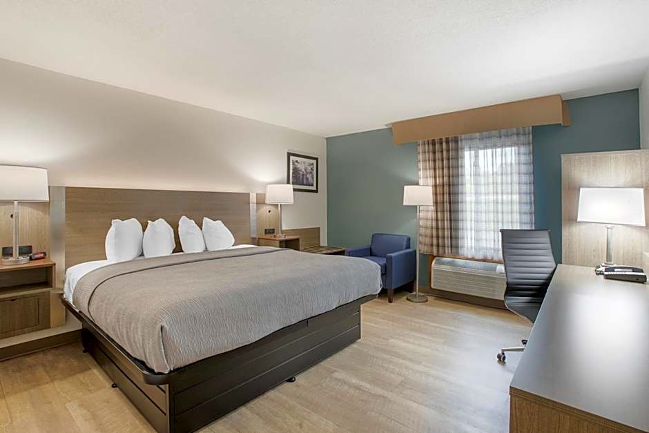 Quality Inn Newton at I-80