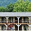 Travelowes Motel - Maggie Valley