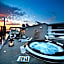 Q Hotel