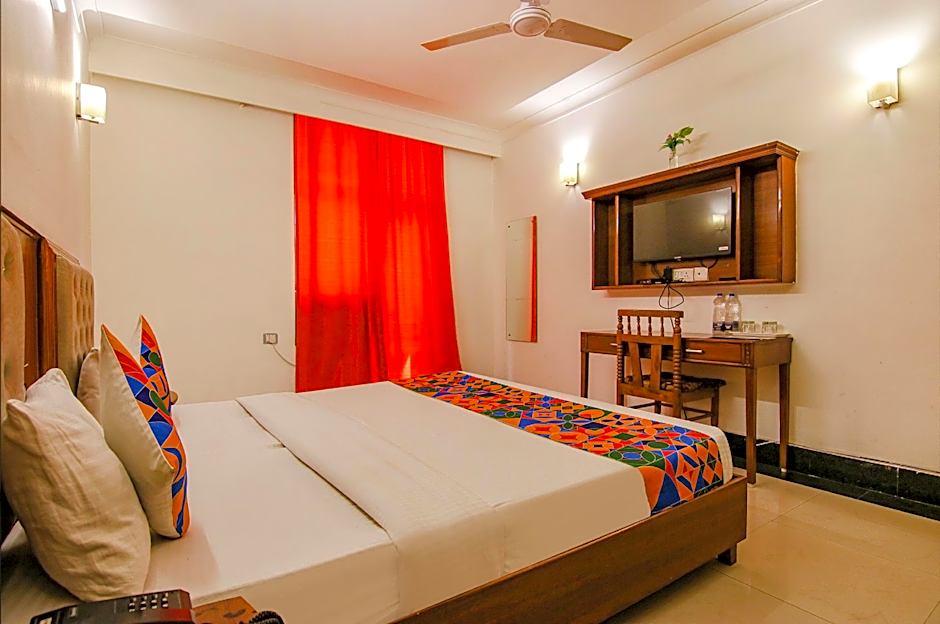 FabHotel JDM Residency