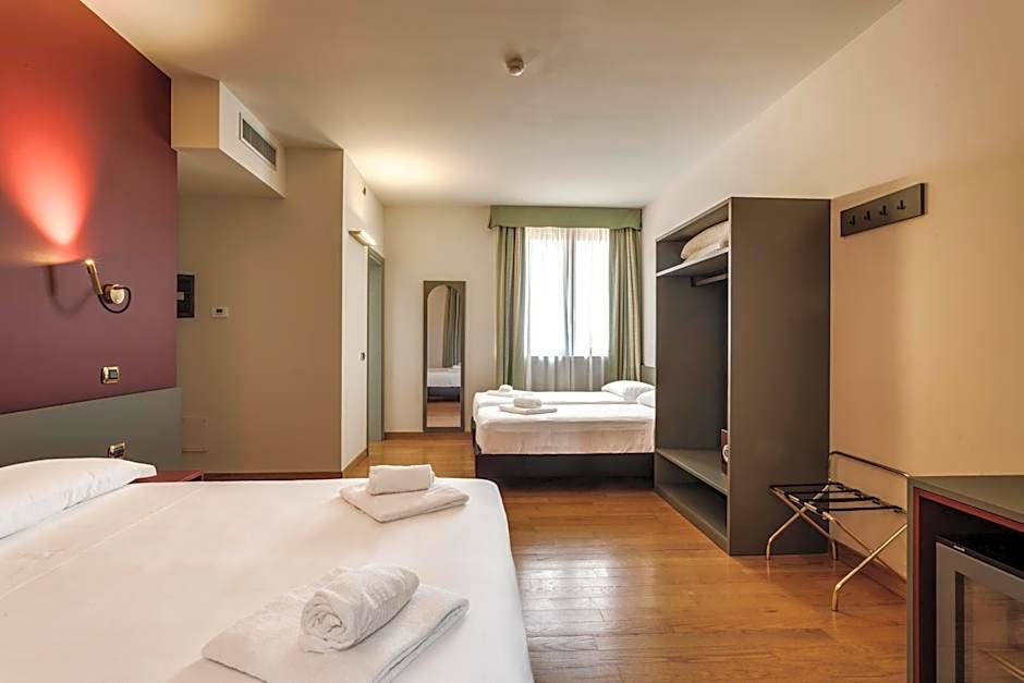 HC Hotel Cremona Pilgrim's