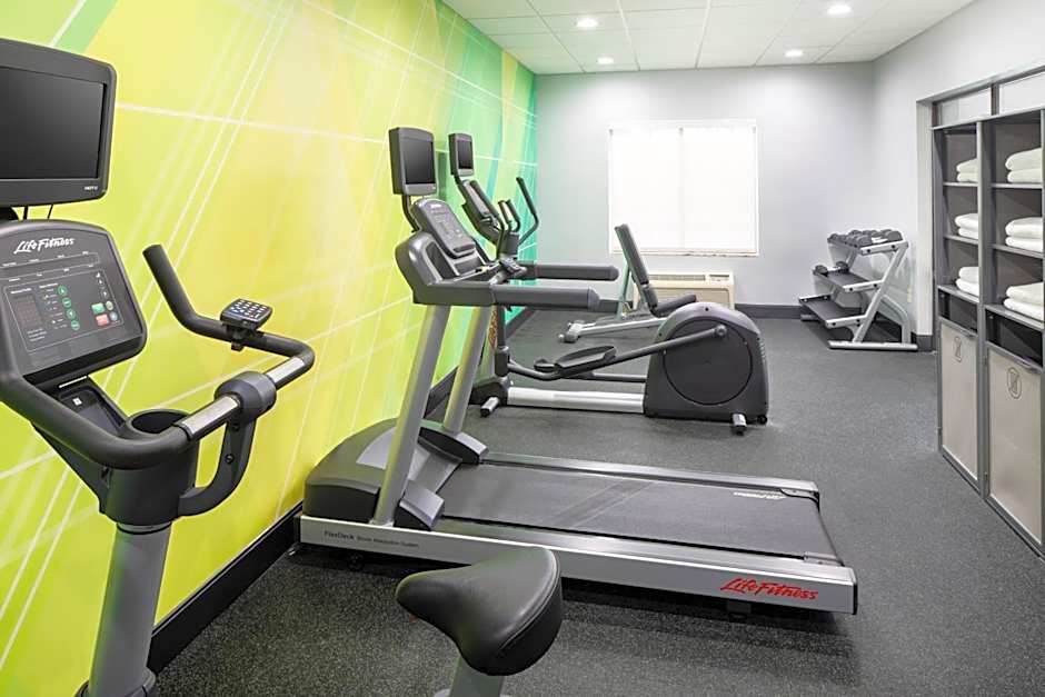 Holiday Inn Cheshire - Southington By IHG