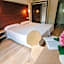 Hotel Embajador