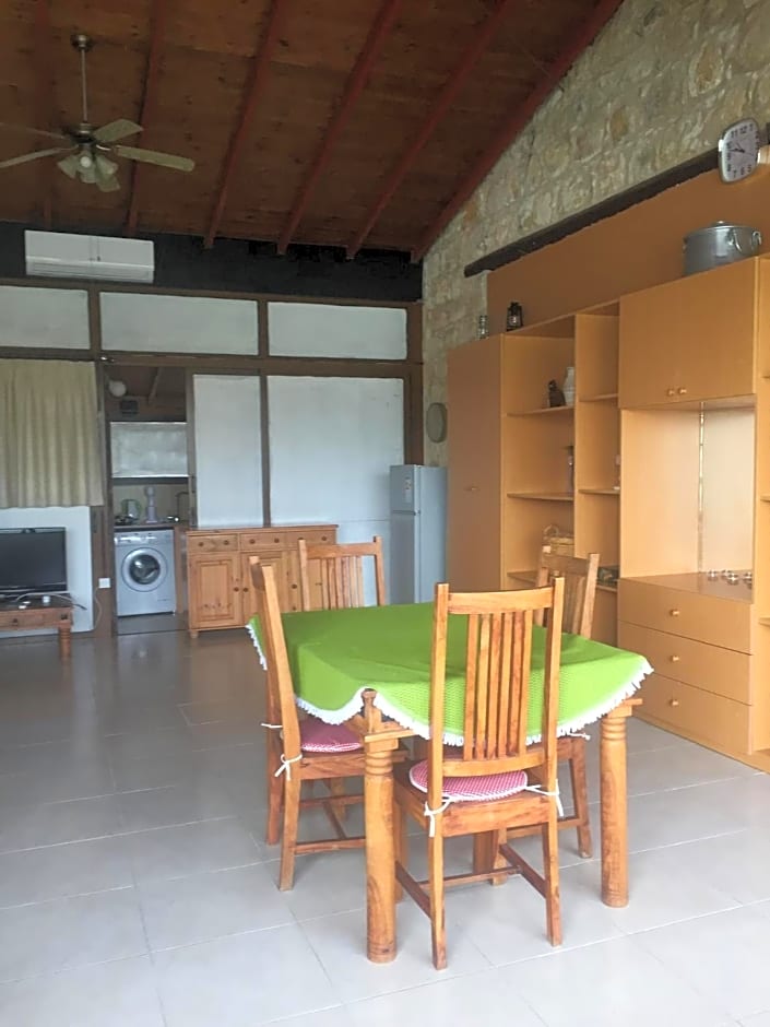 Studio with view in Polis area