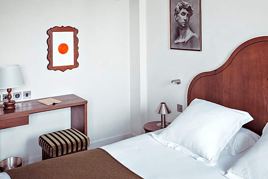 Hôtel des Academies et des Arts