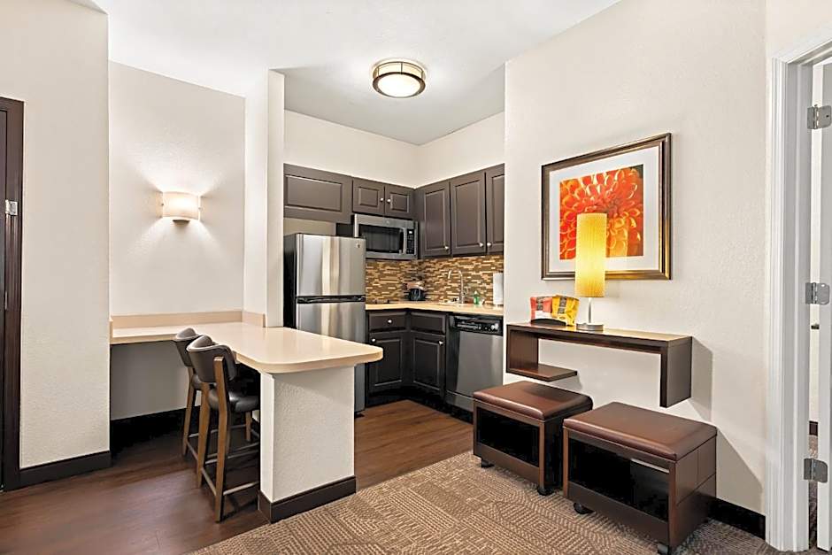 Staybridge Suites Cincinnati North By IHG
