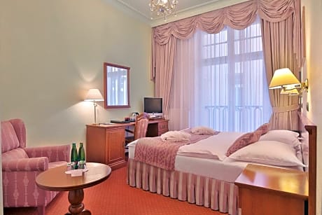 Special Offer - Superior King Room with Romantic Package