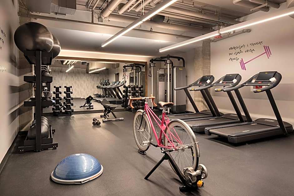 Moxy Louisville Downtown