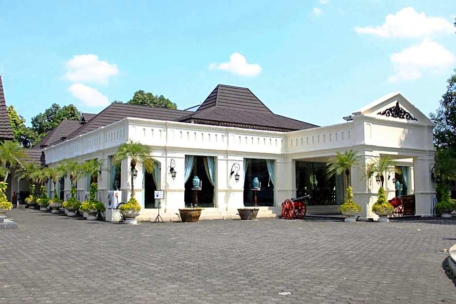 Hotel O Solo Point Guest House Syariah