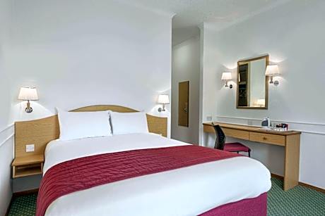 Family Room With Double Bed