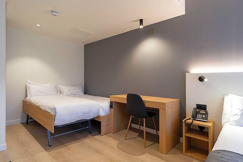 Hotel Distrito Oeste