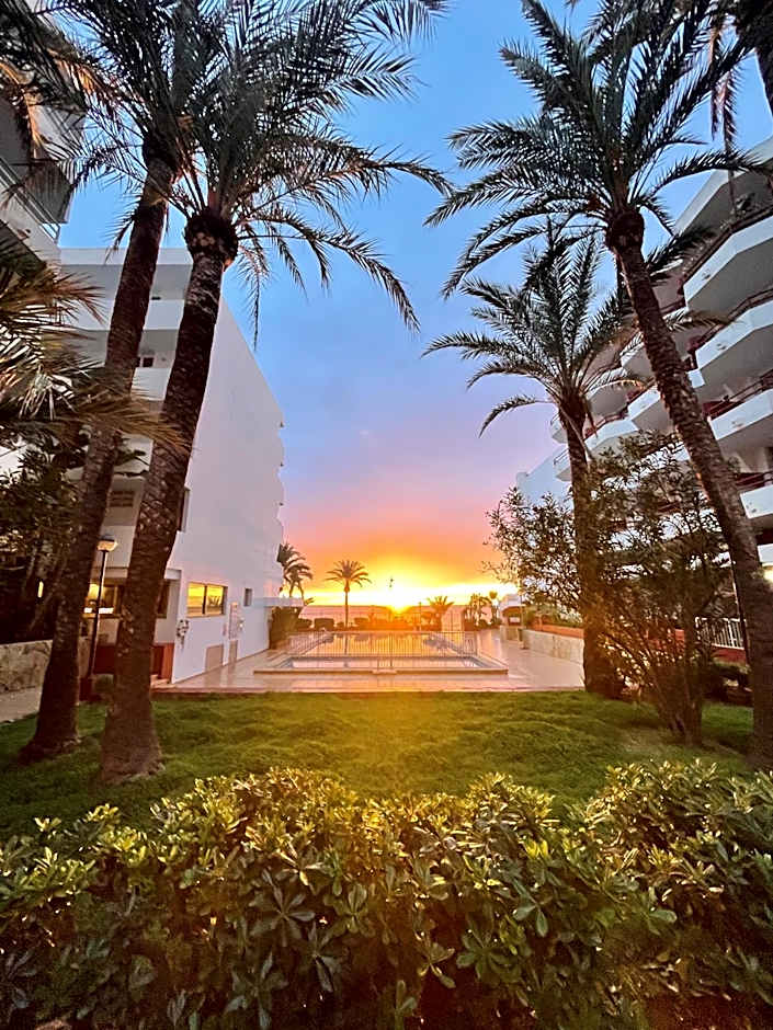 Apartamentos Llobet Ibiza