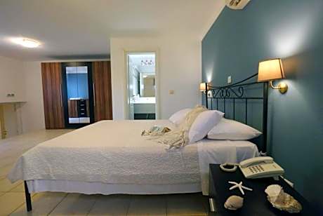 Residence with Sea View