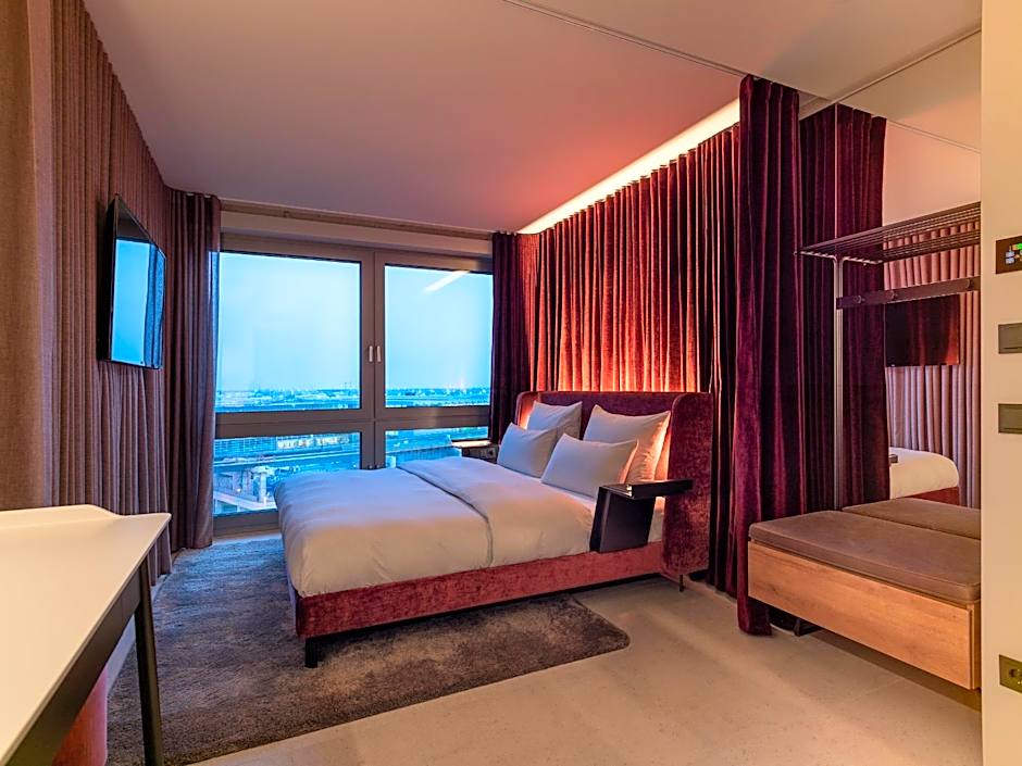 b'mine Hotel Frankfurt Airport