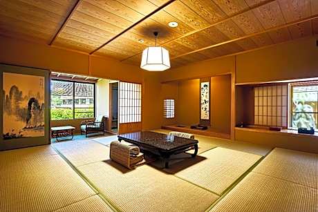 Japanese-Style Suite with Open-Air Bath