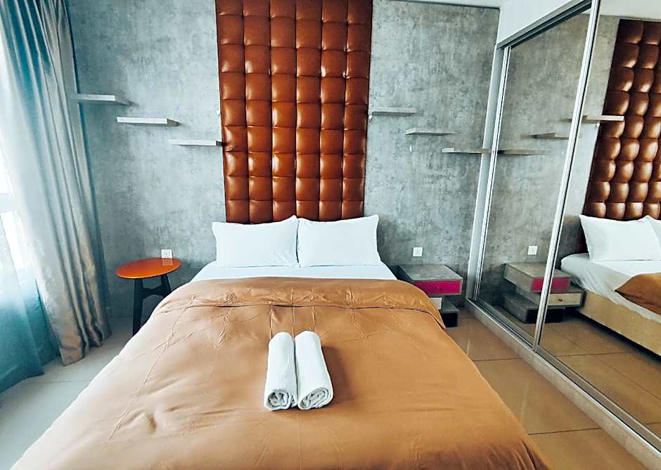 Roomspace Suites @ I-City Theme Park