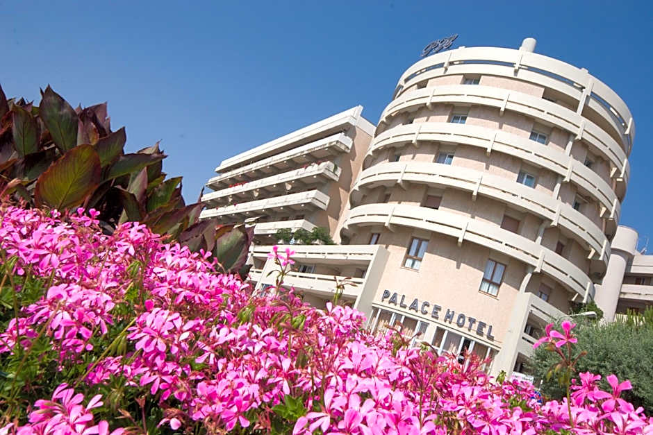 Hotel Palace