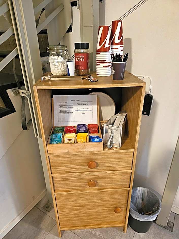 Brufjell Hostel & Parking