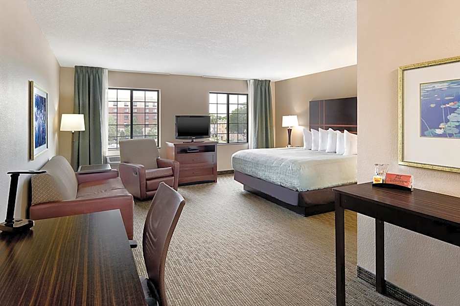 Aspen Suites - Rochester