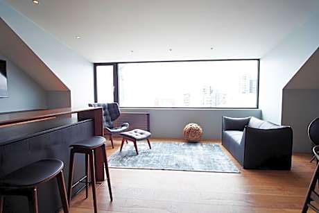 Suite with Panoramic Sea View