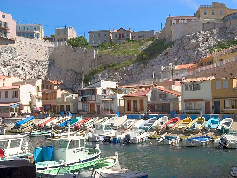 greet hotel Marseille Parc Chanot Velodrome