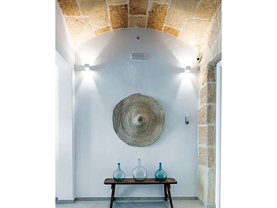 S'Enclova Petit Hotel