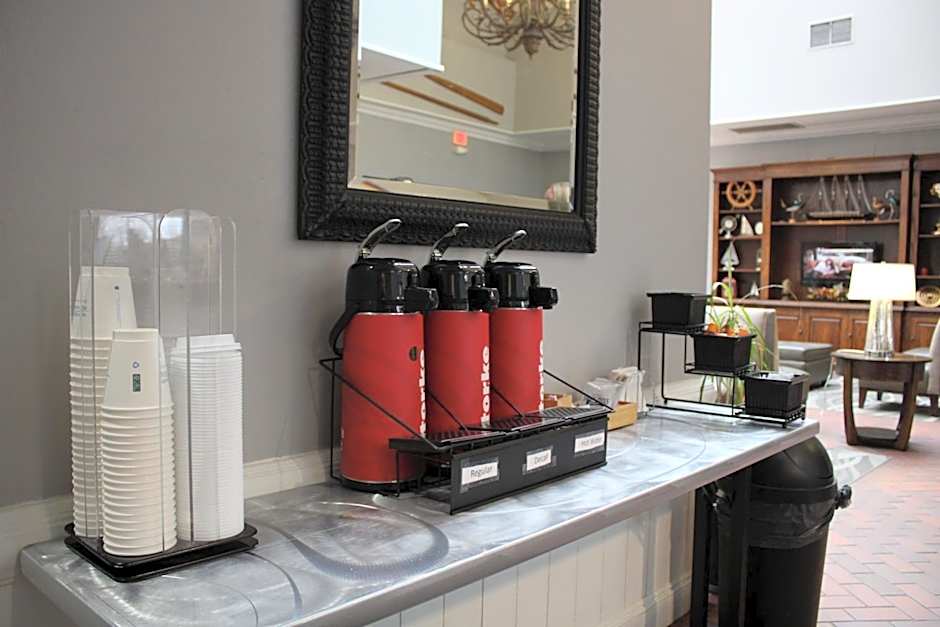 The Inn on Maritime Bay, Ascend Hotel Collection