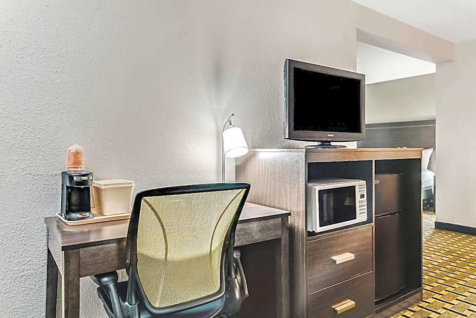 Quality Inn Detroit Downtown