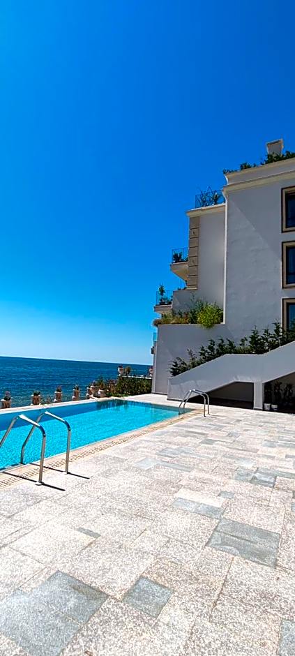 Sea Point La Mer
