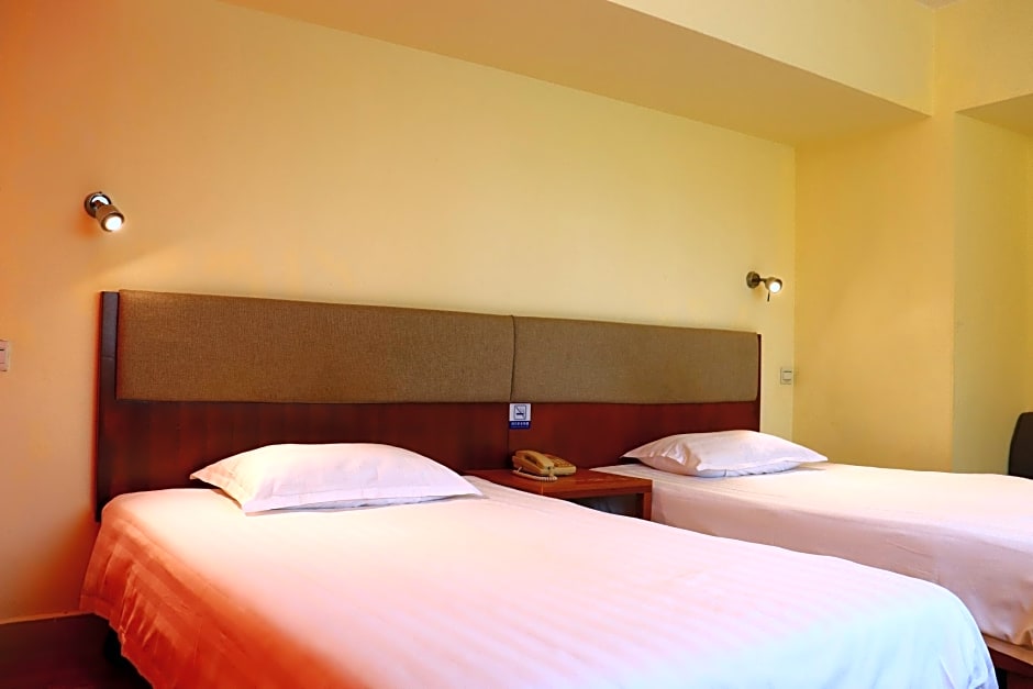 4th Zhongshan Road Garden Inn