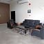 OYO 147 Babylon Furnished Apartment