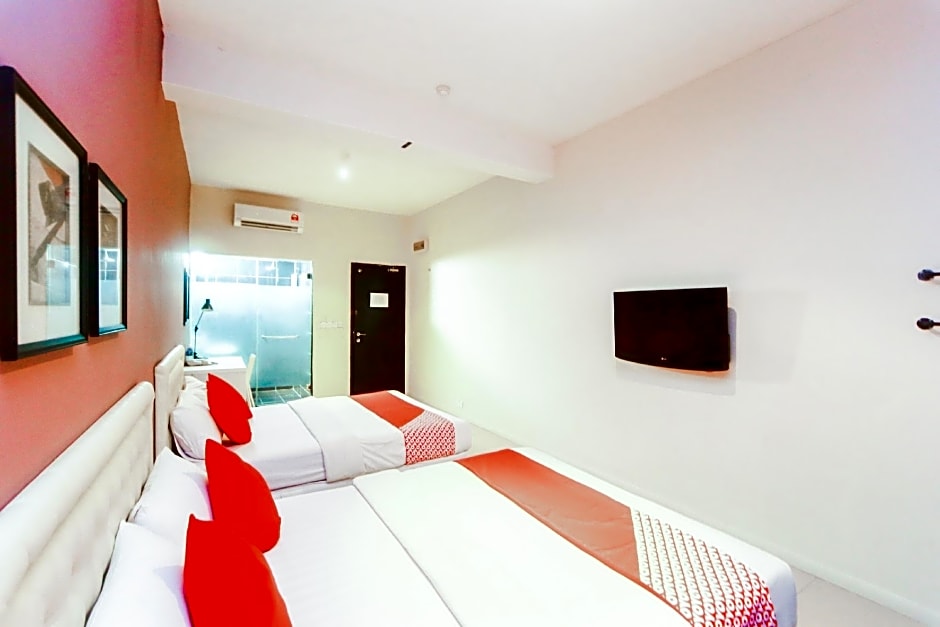 OYO 777 Epal Hotel