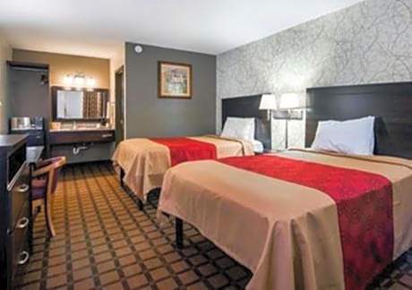 Double Room with Two Double Beds - Smoking