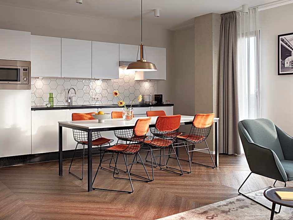 Numa Amsterdam Docklands