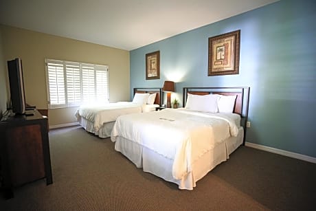 Deluxe Two-Bedroom Suite Lodge - East Campus