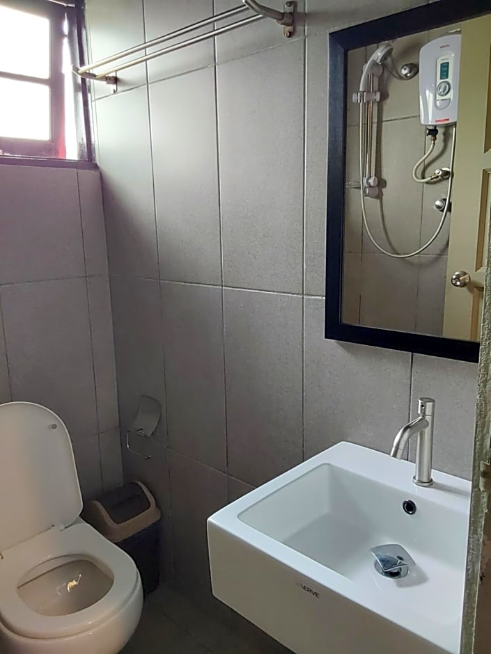 BRICKS Cameron Hostel