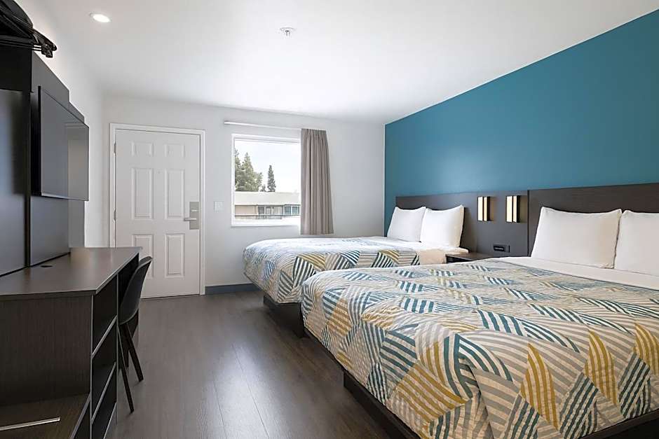 Motel 6-Westminster, CA - North