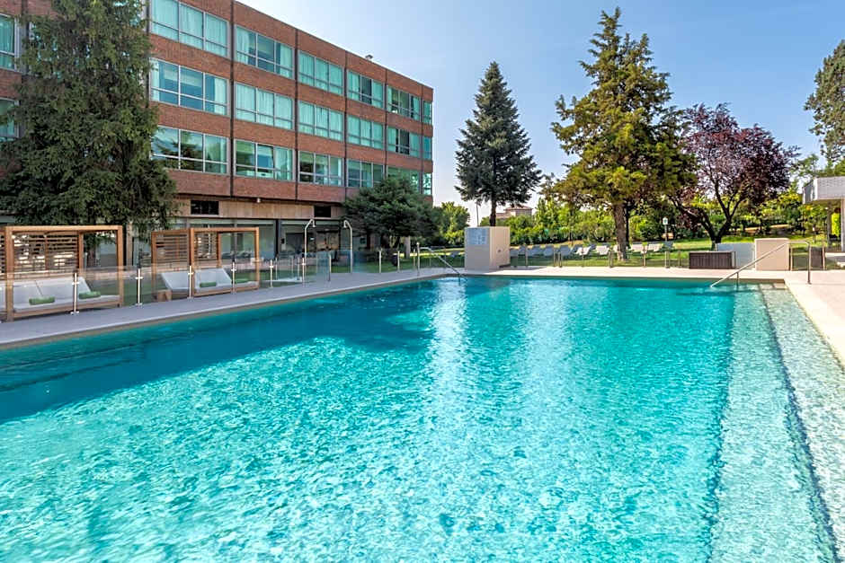 Melia Madrid Barajas