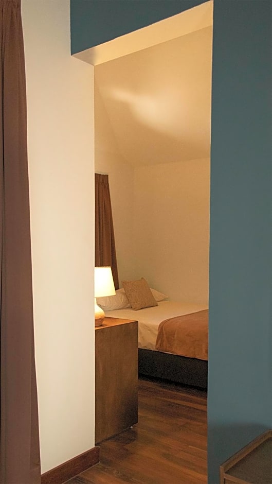 VIAMONTE House Boutique